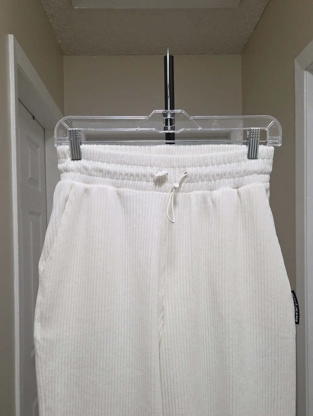 Mavi Cream Ribbed Jogger Sweatpants | Cozy Lounge Athleisure Elastic Waist Soft - Picture 3 of 7